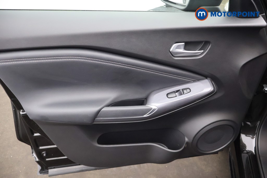 Nissan Juke N-Connecta Automatic Petrol-Electric Hybrid SUV - Stock Number (1675553) - 29th supplementary image