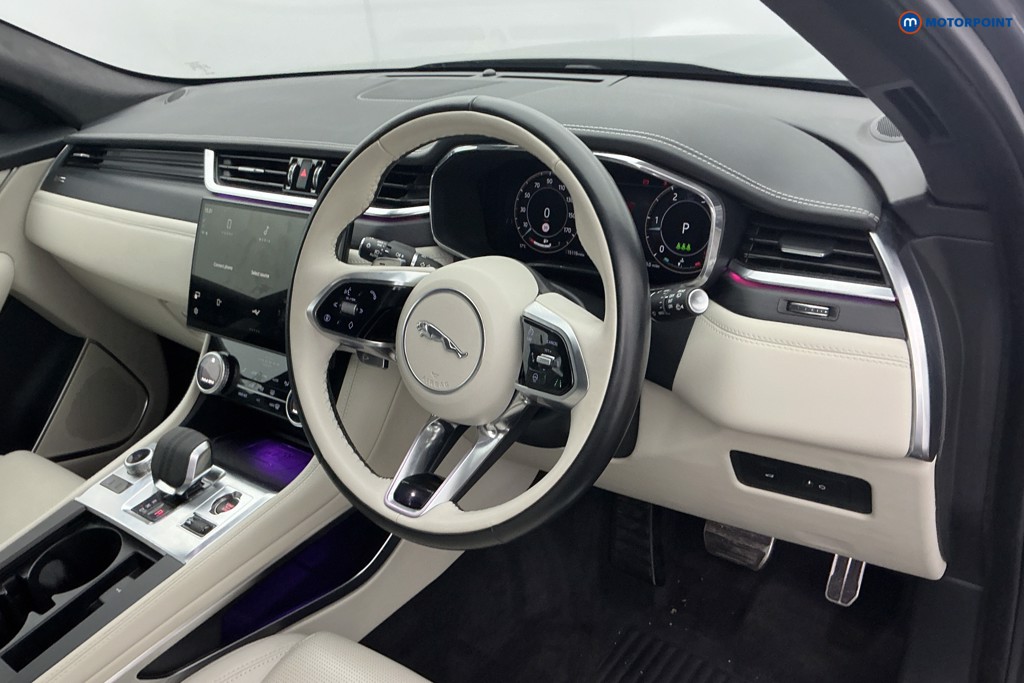 Jaguar F-Pace R-Dynamic Hse Black Automatic Diesel SUV - Stock Number (1675665) - 8th supplementary image