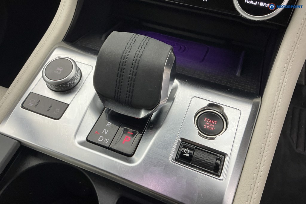 Jaguar F-Pace R-Dynamic Hse Black Automatic Diesel SUV - Stock Number (1675665) - 15th supplementary image