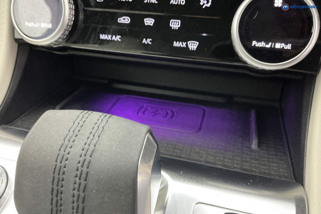 Jaguar F-Pace R-Dynamic Hse Black Automatic Diesel SUV - Stock Number (1675665) - 16th supplementary image