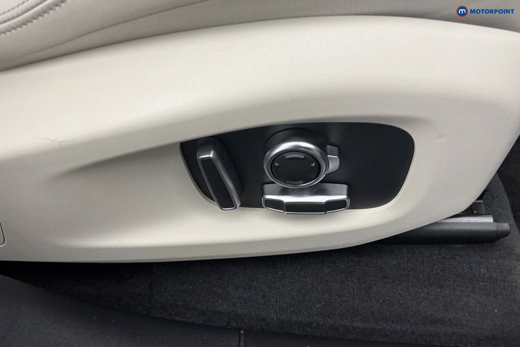 Jaguar F-Pace R-Dynamic Hse Black Automatic Diesel SUV - Stock Number (1675665) - 23rd supplementary image