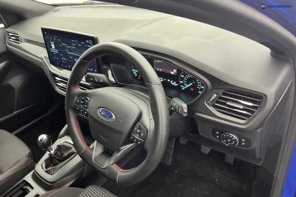 Ford Focus St-Line Manual Petrol Hatchback - Stock Number (1675687) - 8th supplementary image