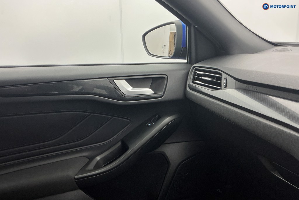 Ford Focus St-Line Manual Petrol Hatchback - Stock Number (1675687) - 19th supplementary image