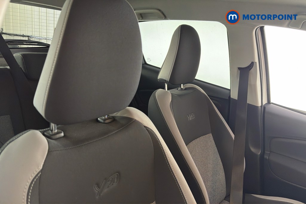 Toyota Yaris Y20 Manual Petrol Hatchback - Stock Number (1675823) - 23rd supplementary image