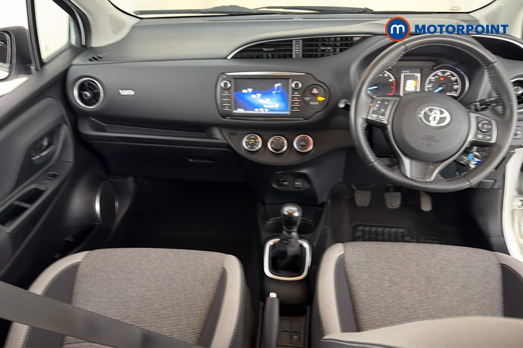 Toyota Yaris Y20 Manual Petrol Hatchback - Stock Number (1675823) - 1st supplementary image
