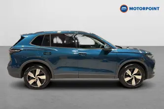 Volkswagen Tiguan Match Automatic Petrol SUV - Stock Number (1675870) - Passenger side