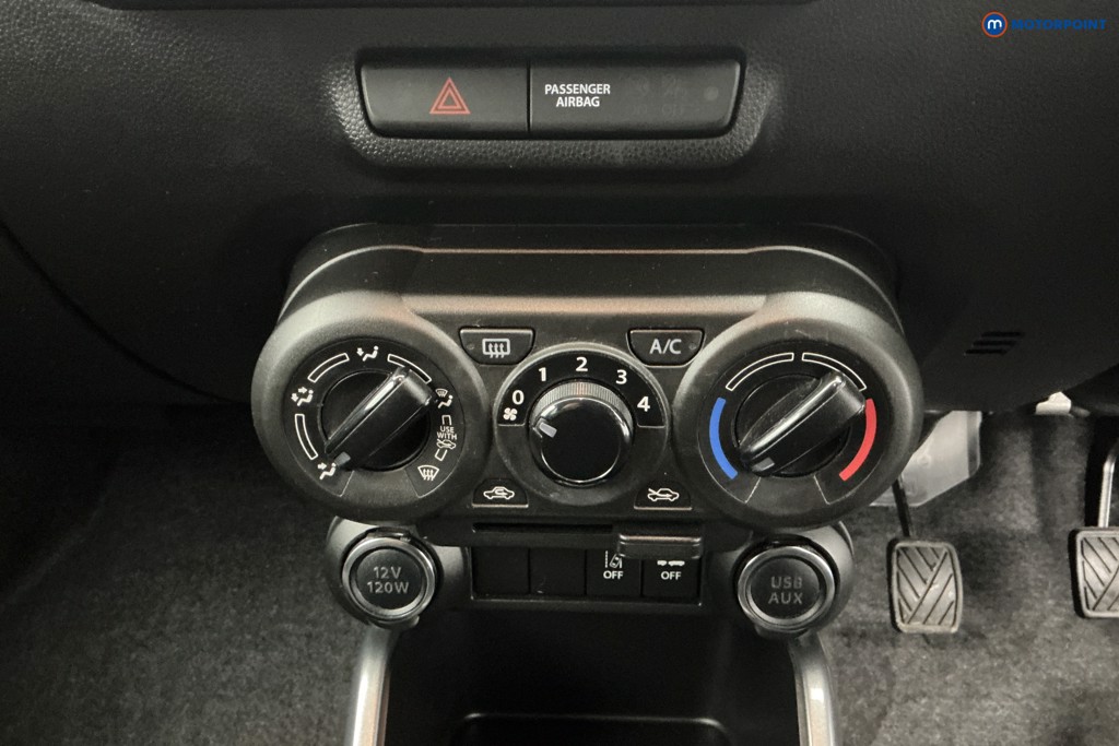 Suzuki Ignis Sz-T Manual Petrol SUV - Stock Number (1675899) - 17th supplementary image
