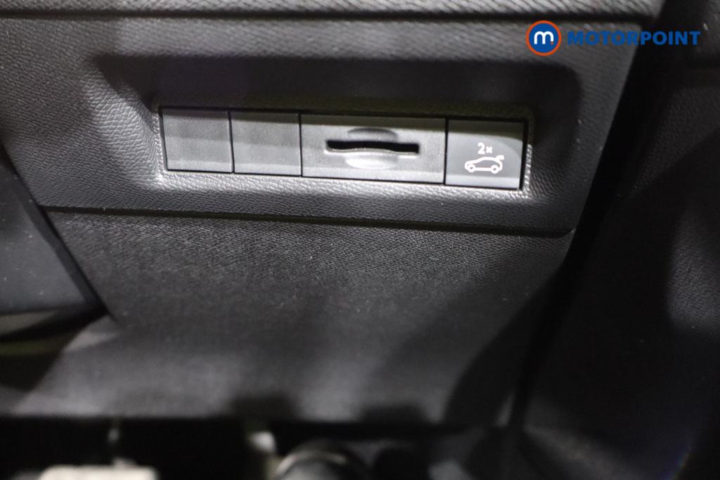 Peugeot 408 GT Automatic Petrol Hatchback - Stock Number (1676001) - 14th supplementary image