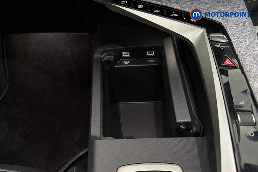 Peugeot 3008 GT Automatic Electric SUV - Stock Number (1645664) - 17th supplementary image