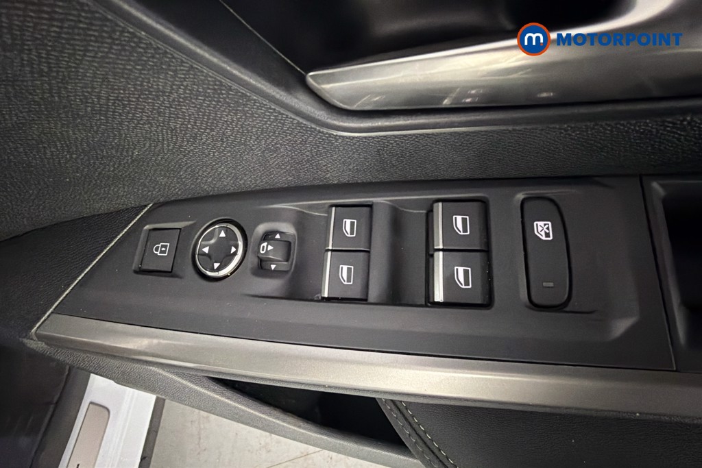 Peugeot 3008 GT Automatic Electric SUV - Stock Number (1645664) - 20th supplementary image