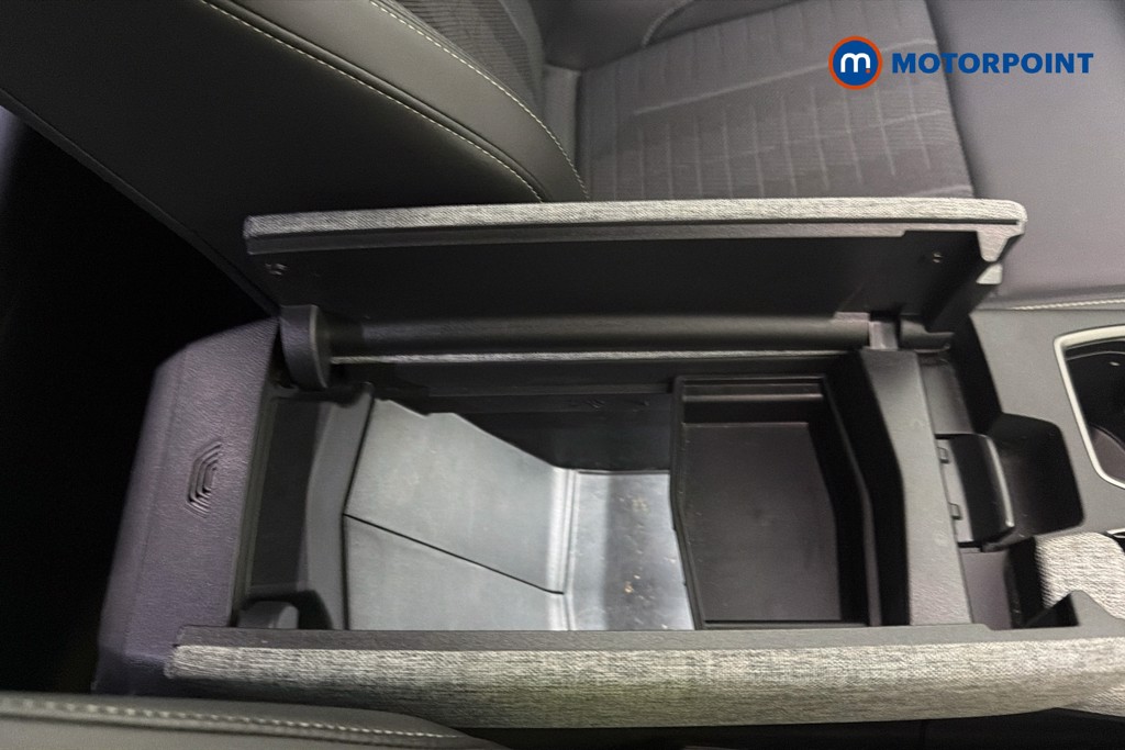 Peugeot 3008 GT Automatic Electric SUV - Stock Number (1645664) - 24th supplementary image