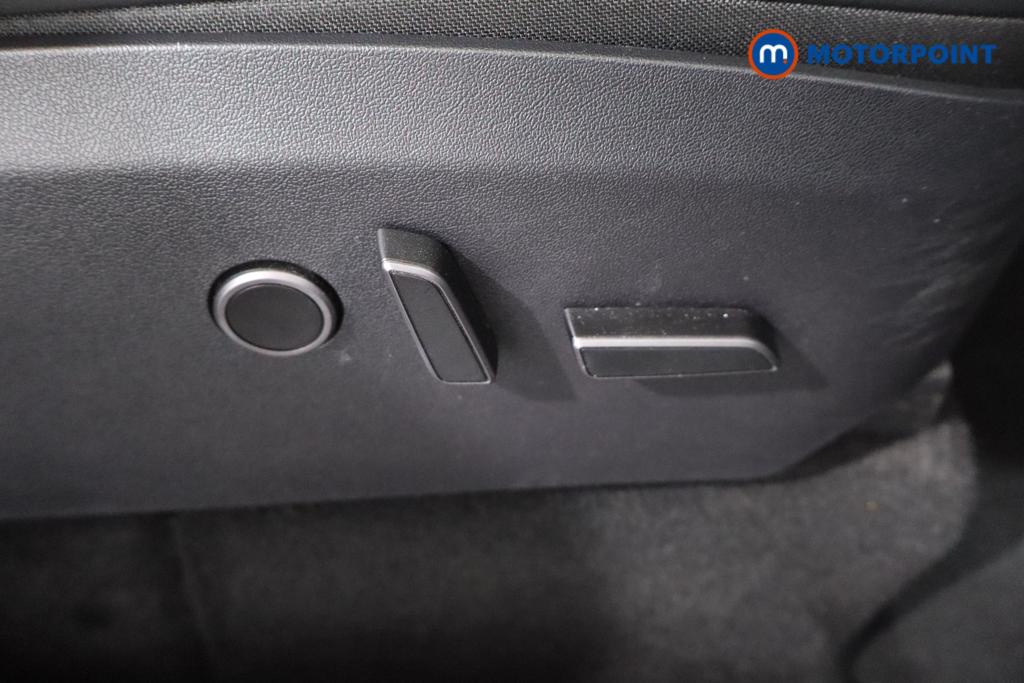Tesla Model Y Rwd 5Dr Auto Automatic Electric SUV - Stock Number (1649554) - 21st supplementary image