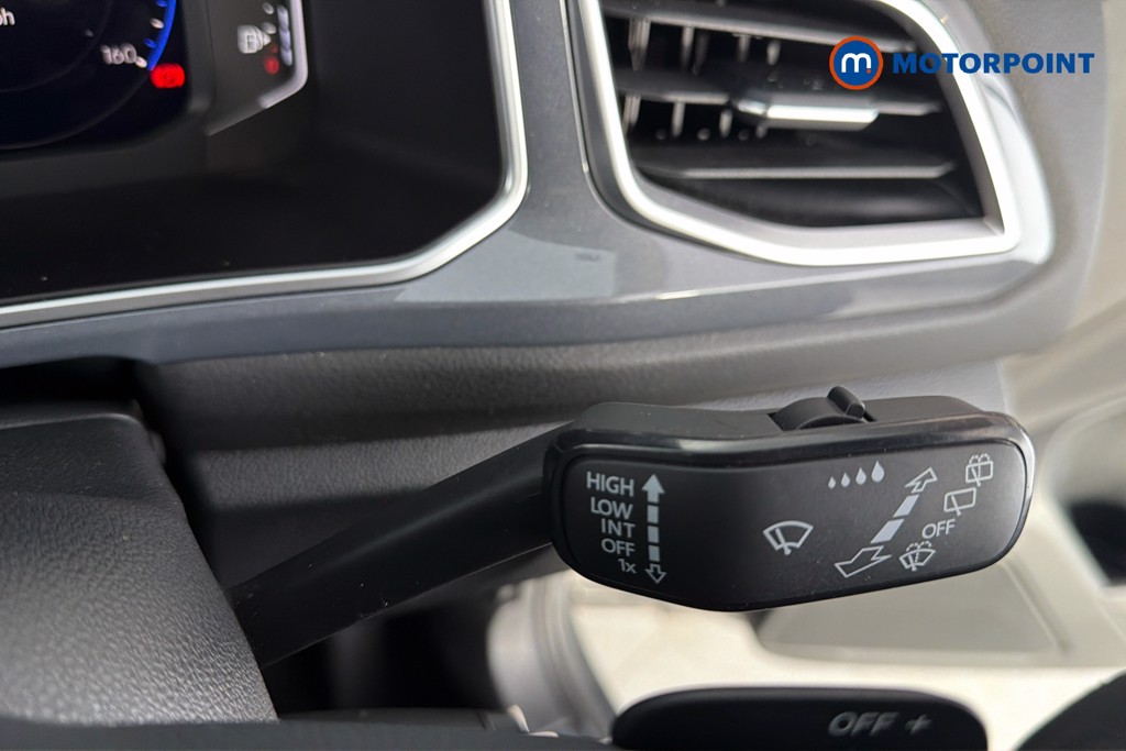 Volkswagen T-Roc Style Automatic Diesel SUV - Stock Number (1653855) - 7th supplementary image