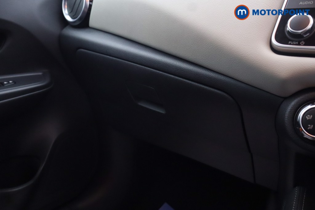Nissan Micra Acenta Manual Petrol Hatchback - Stock Number (1654689) - 15th supplementary image