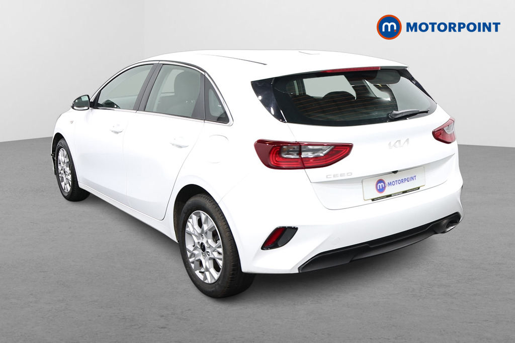 KIA Ceed 2 Manual Petrol Hatchback - Stock Number (1655345) - Passenger side rear corner