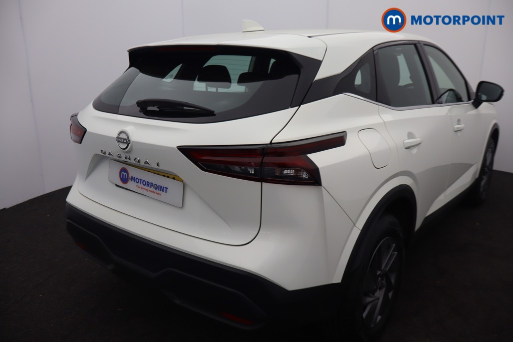 Nissan Qashqai Acenta Premium Manual Petrol SUV - Stock Number (1656004) - 2nd supplementary image