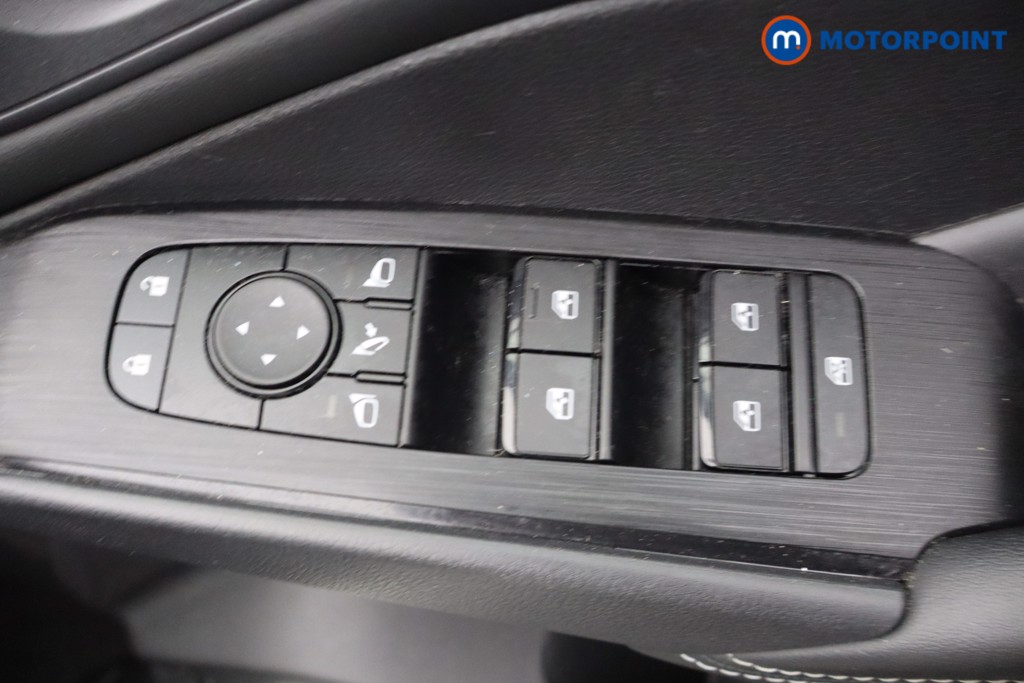 Nissan Qashqai Acenta Premium Manual Petrol SUV - Stock Number (1656004) - 10th supplementary image