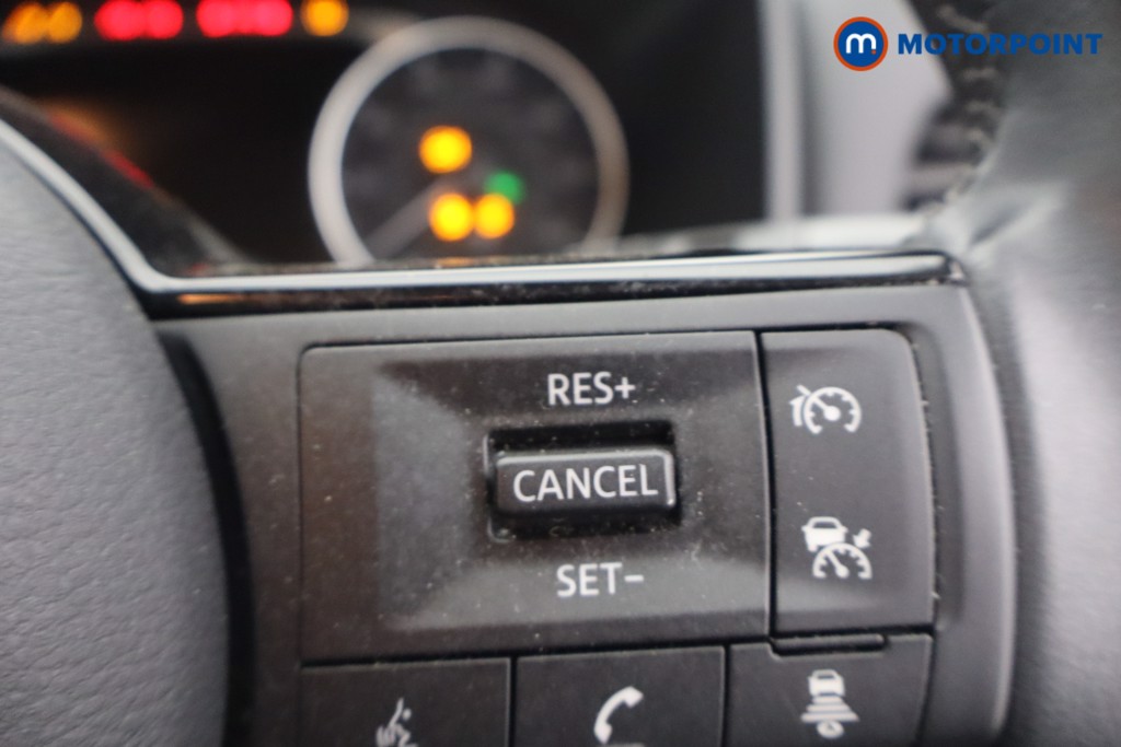 Nissan Qashqai Acenta Premium Manual Petrol SUV - Stock Number (1656004) - 13th supplementary image