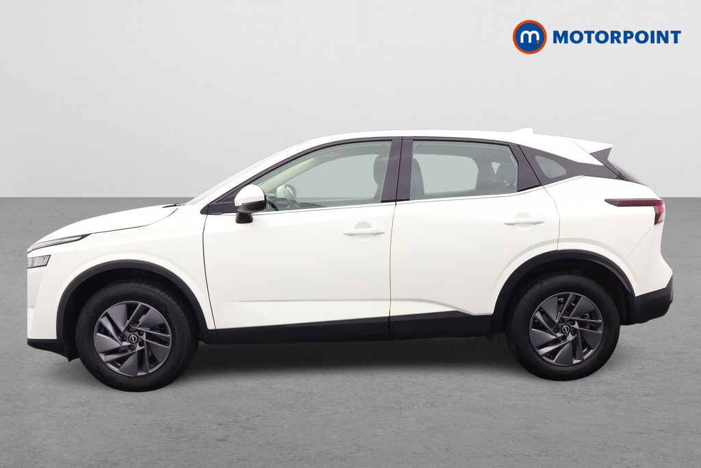 Nissan Qashqai Acenta Premium Manual Petrol SUV - Stock Number (1656004) - Passenger side