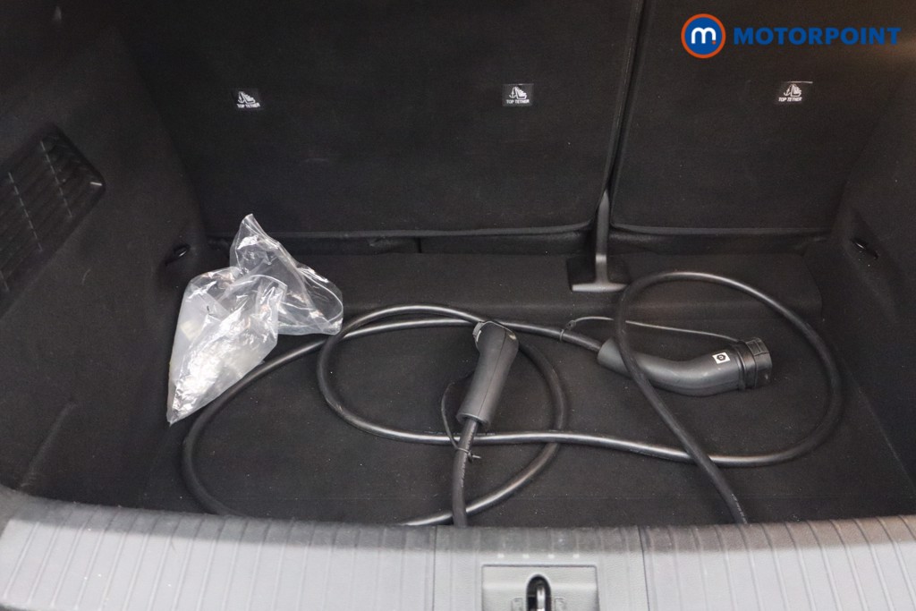 Renault Megane E-Tech Iconic Automatic Electric Hatchback - Stock Number (1657447) - 5th supplementary image
