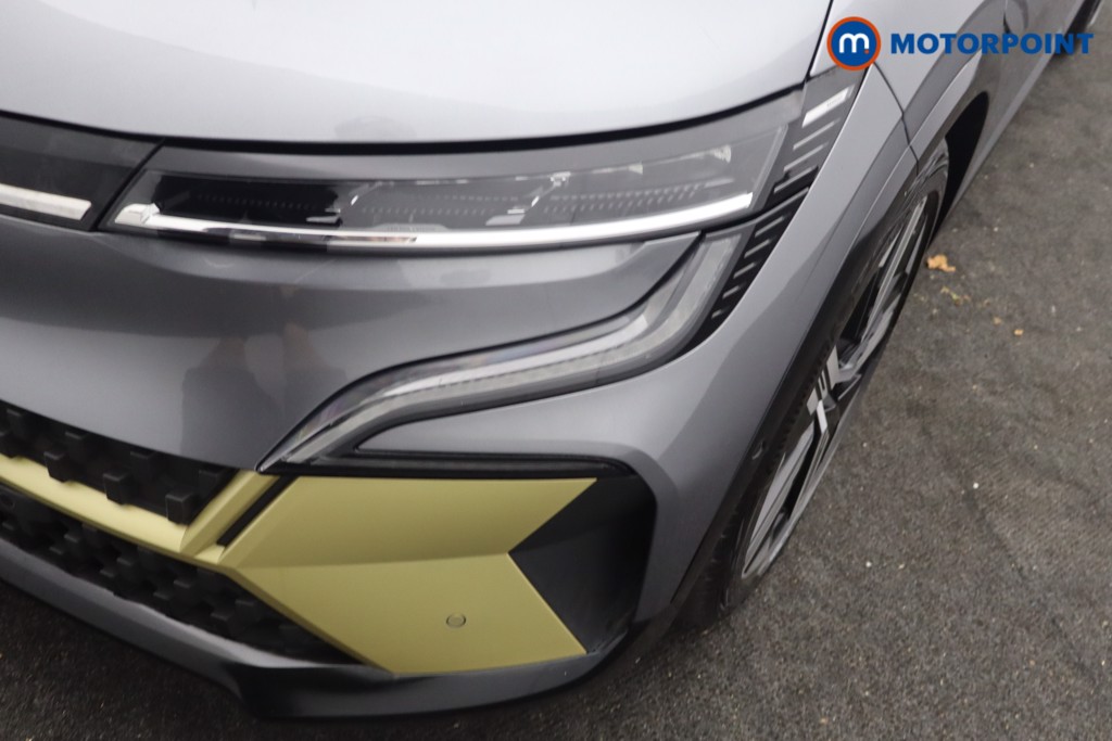 Renault Megane E-Tech Iconic Automatic Electric Hatchback - Stock Number (1657447) - 28th supplementary image