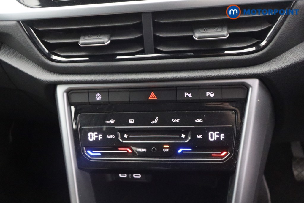Volkswagen T-Roc Life Manual Petrol SUV - Stock Number (1657976) - 15th supplementary image