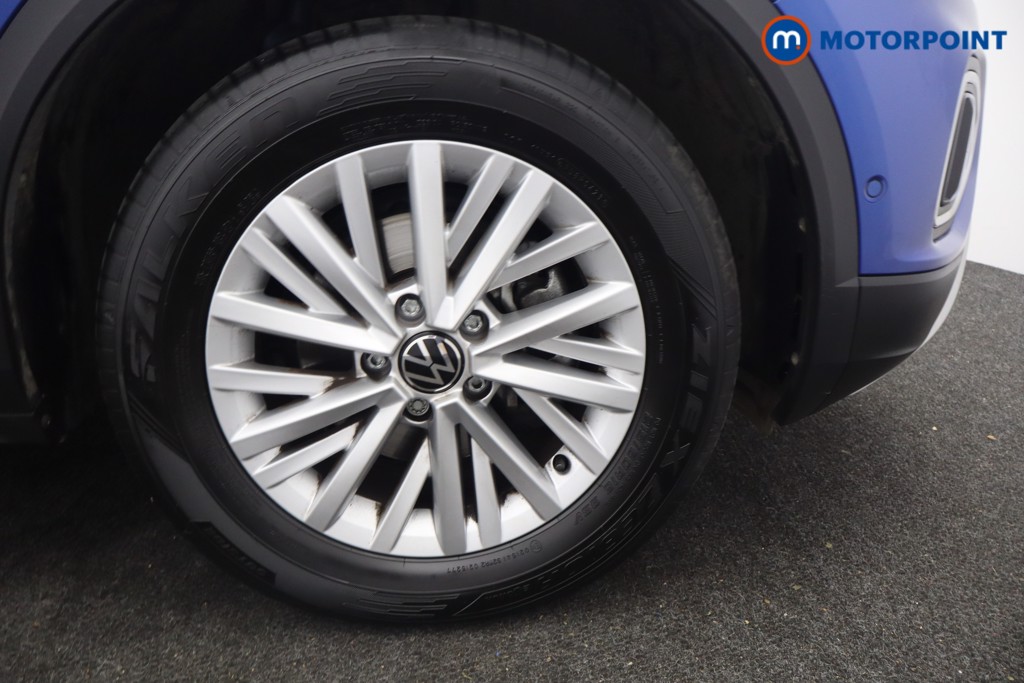 Volkswagen T-Roc Life Manual Petrol SUV - Stock Number (1657976) - 23rd supplementary image