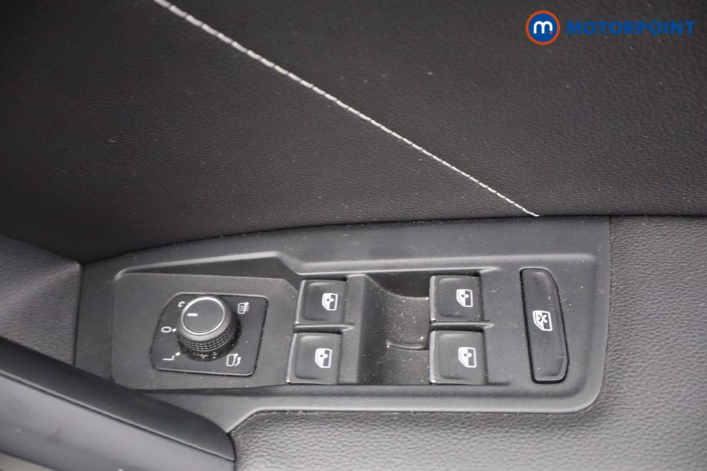 Volkswagen Tiguan R-Line Automatic Petrol SUV - Stock Number (1658310) - 10th supplementary image