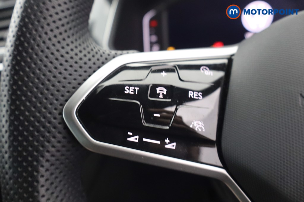 Volkswagen Tiguan R-Line Automatic Petrol SUV - Stock Number (1658310) - 14th supplementary image