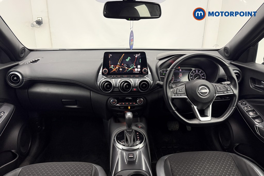 Nissan Juke N-Connecta Automatic Petrol SUV - Stock Number (1658696) - 1st supplementary image