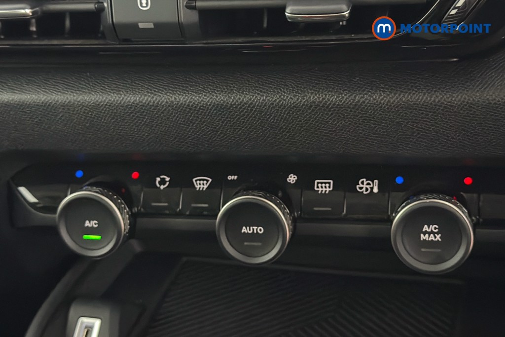 Citroen C4 Shine Automatic Petrol Hatchback - Stock Number (1660295) - 12th supplementary image