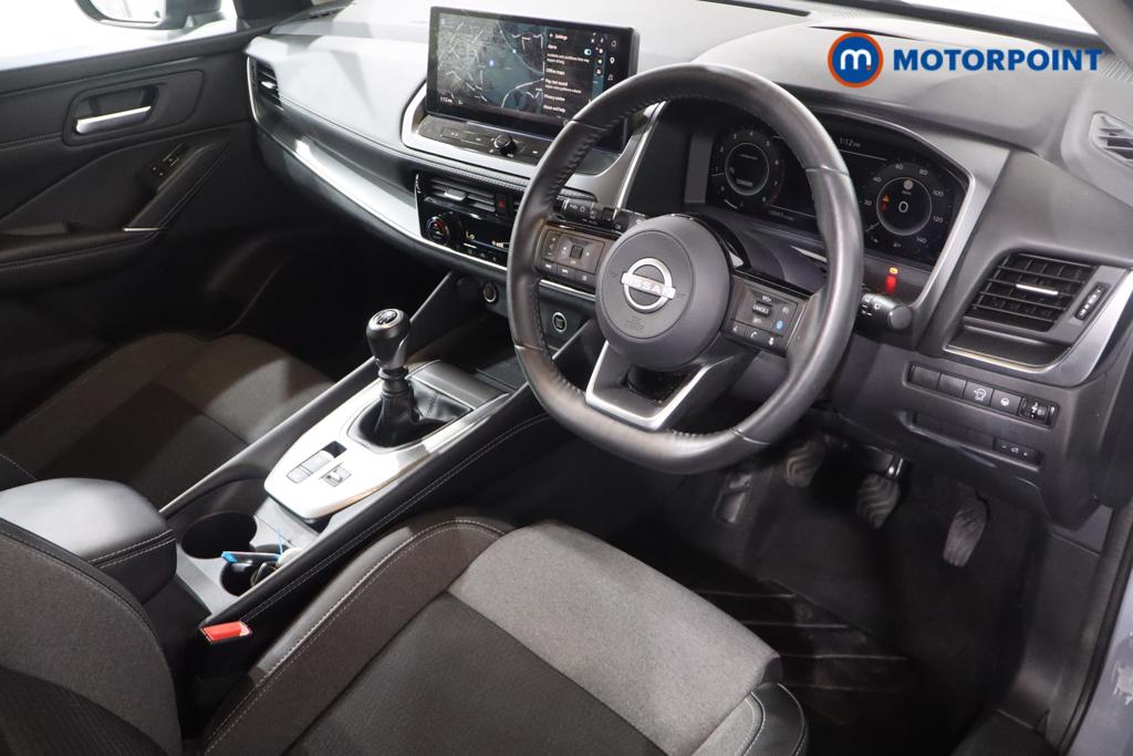 Nissan Qashqai N-Connecta Manual Petrol SUV - Stock Number (1661364) - 4th supplementary image