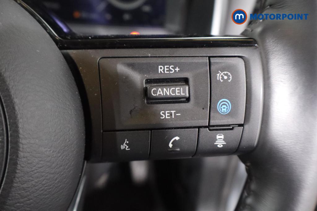 Nissan Qashqai N-Connecta Manual Petrol SUV - Stock Number (1661364) - 13th supplementary image