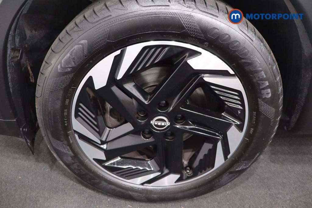 Nissan Qashqai N-Connecta Manual Petrol SUV - Stock Number (1661364) - 26th supplementary image