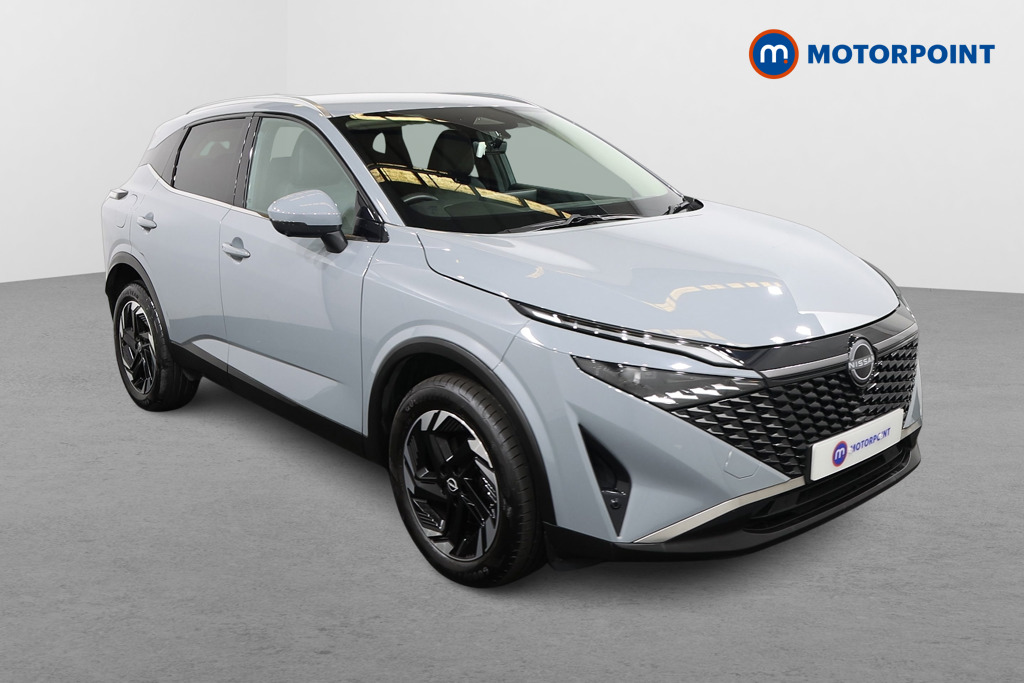 Nissan Qashqai N-Connecta Manual Petrol SUV - Stock Number (1661364) - Drivers side front corner