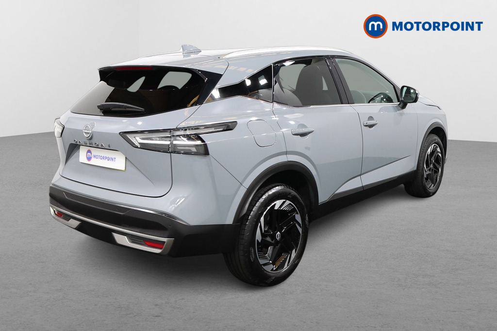 Nissan Qashqai N-Connecta Manual Petrol SUV - Stock Number (1661364) - Drivers side rear corner