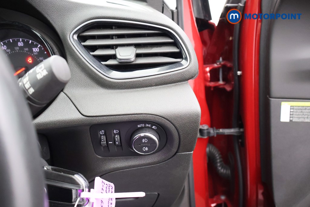 Vauxhall Grandland X SE Manual Petrol SUV - Stock Number (1661463) - 7th supplementary image