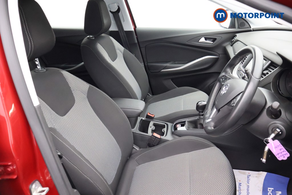 Vauxhall Grandland X SE Manual Petrol SUV - Stock Number (1661463) - 14th supplementary image