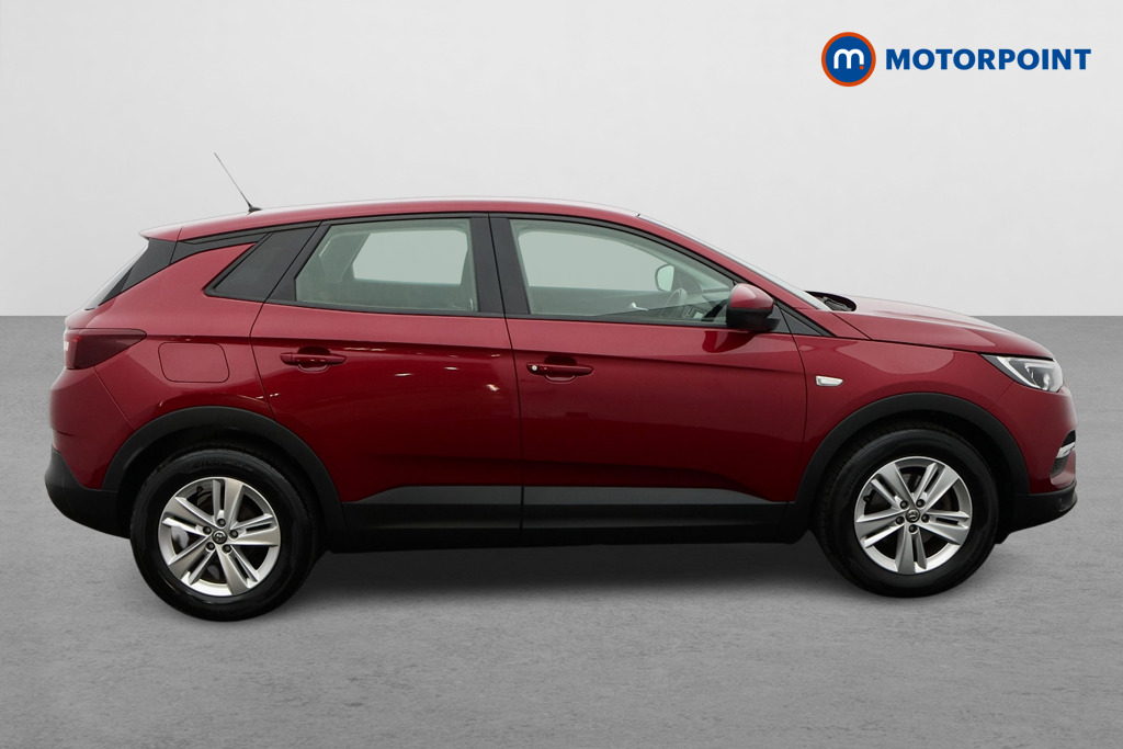 Vauxhall Grandland X SE Manual Petrol SUV - Stock Number (1661463) - Drivers side