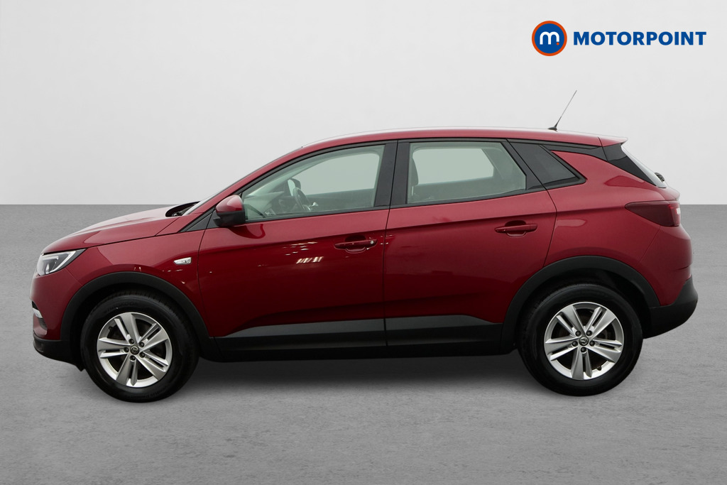 Vauxhall Grandland X SE Manual Petrol SUV - Stock Number (1661463) - Passenger side