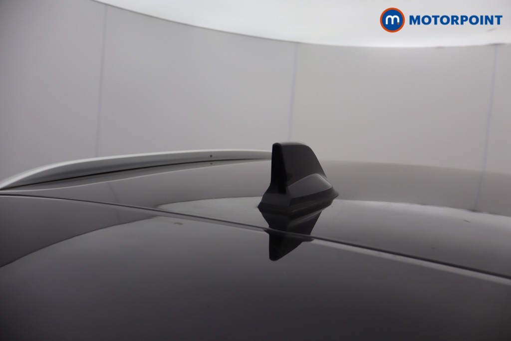 Renault Captur Techno Manual Petrol SUV - Stock Number (1661507) - 4th supplementary image