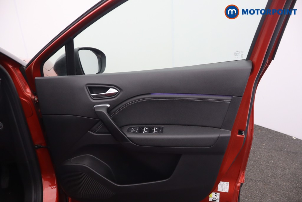 Renault Captur Techno Manual Petrol SUV - Stock Number (1661507) - 10th supplementary image