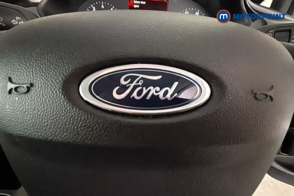 Ford Fiesta Titanium Manual Petrol Hatchback - Stock Number (1663458) - 5th supplementary image