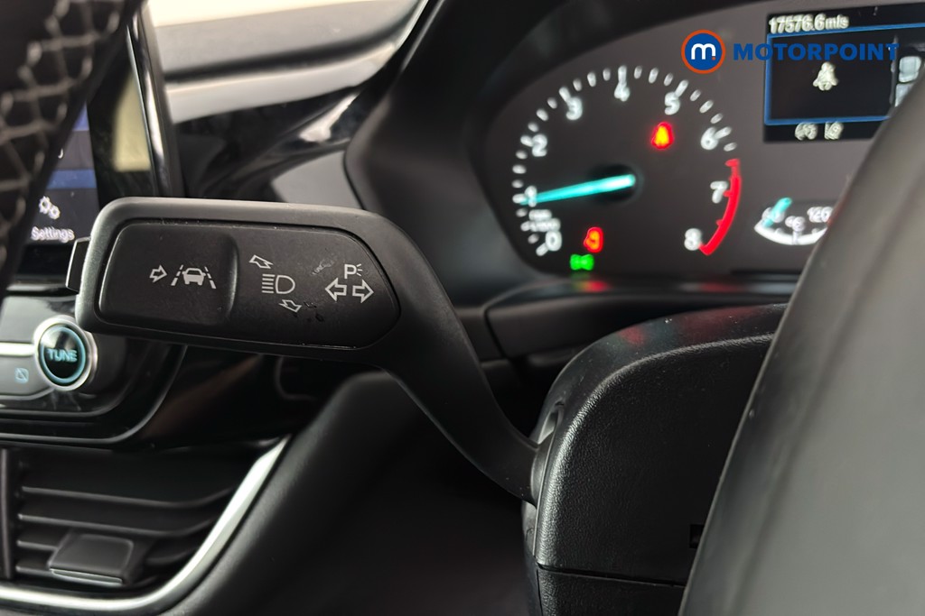 Ford Fiesta Titanium Manual Petrol Hatchback - Stock Number (1663458) - 6th supplementary image