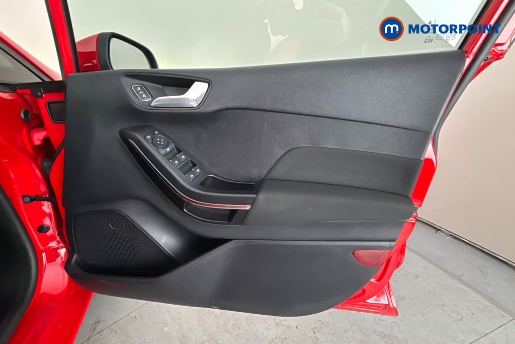Ford Fiesta Titanium Manual Petrol Hatchback - Stock Number (1663458) - 19th supplementary image