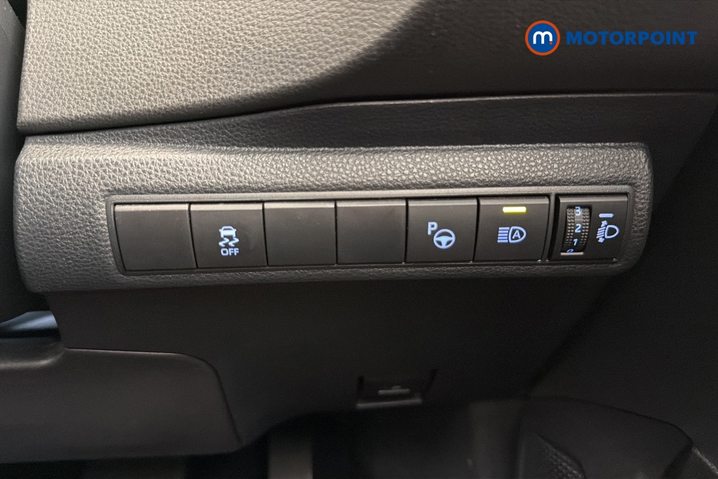 Toyota Corolla Icon Tech Automatic Petrol-Electric Hybrid Hatchback - Stock Number (1664798) - 11th supplementary image