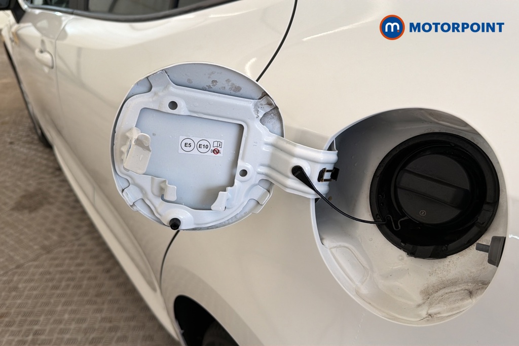 Toyota Corolla Icon Tech Automatic Petrol-Electric Hybrid Hatchback - Stock Number (1664798) - 41st supplementary image