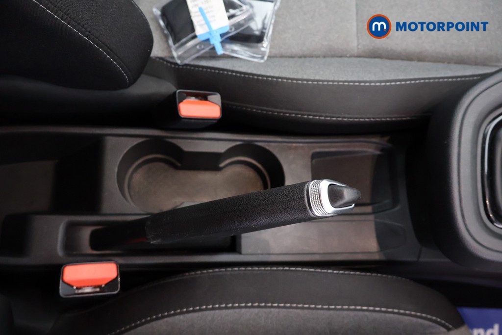 Renault Clio Evolution Manual Petrol Hatchback - Stock Number (1665134) - 15th supplementary image