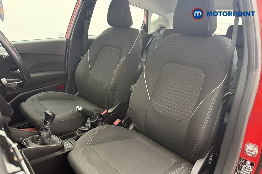 Ford Fiesta Zetec Manual Petrol Hatchback - Stock Number (1665609) - 3rd supplementary image