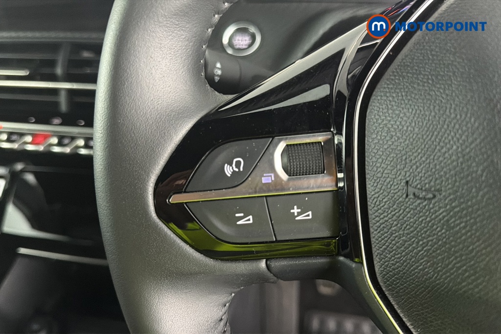 Peugeot 2008 Allure Manual Petrol SUV - Stock Number (1665875) - 4th supplementary image
